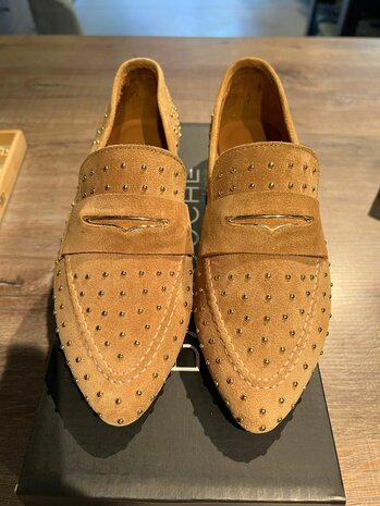 Maya loafer camel